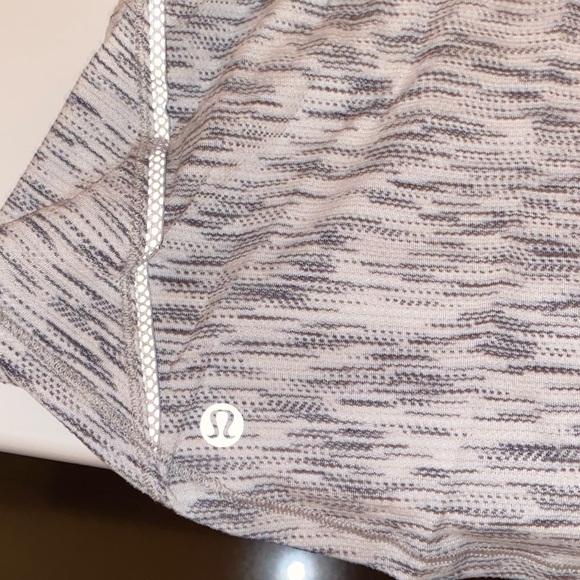 Lululemon tank top - Picture 3 of 4